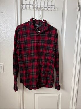Forever 21 Red and Black Plaid Button-Down Shirt